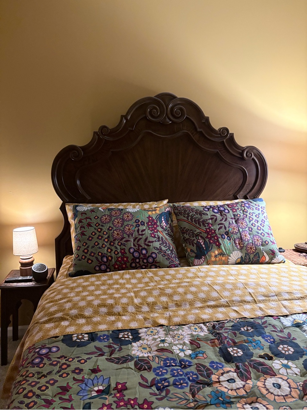 Anthropologie Jardin Folk Textured Cotton Queen Size Quilt with Two Shams - Picture 5 of 9